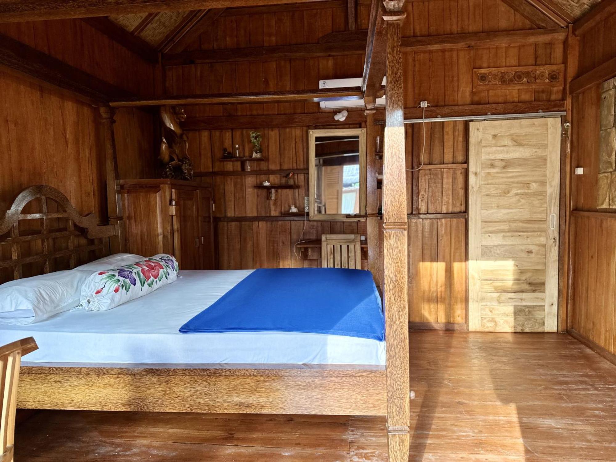 Kura Kura Beach Tejakula Buitenkant foto